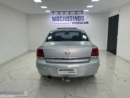 Chevrolet Vectra Elite 2.4 MPFI 16V FlexPower Aut.