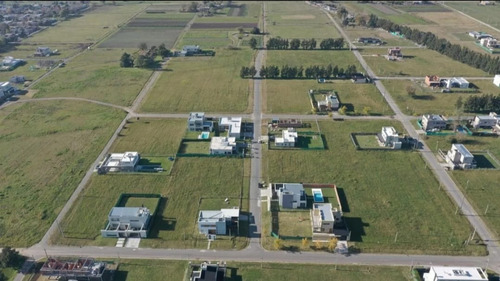 509 E 135 Y 138 - Lotes Escriturados - Medidas Desde 20x34 -