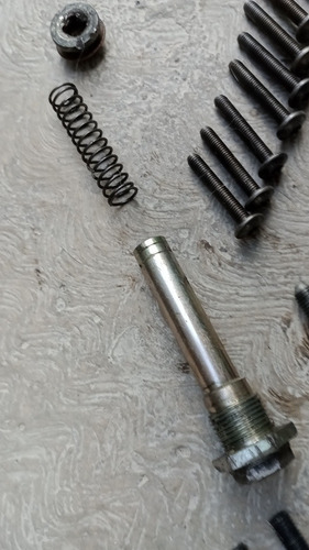Tornillos Herrajes Transmision Automatica Peugeot 307 2.0 03 (Usado)