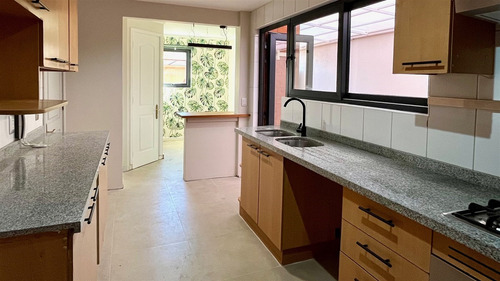 Casa Condominio 4 Dorm. La Dehesa