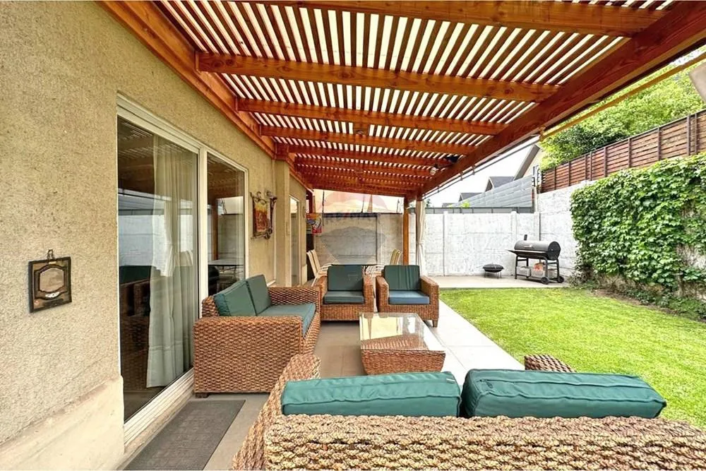 Imagen 2 de 26 de Oportunidad 4d/3b 143m2 Cond. Altos Del Parque