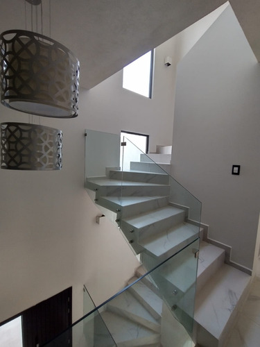 Imagen 14 de 27 de Casa Residencial En Privada A Unos Minutos De Zona Plateada En Pachuca Hgo Y A1:15 De Cdmx
