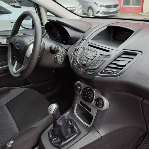 Imagen 12 de 16 de Ford Fiesta 1.6l S Plus 2018
