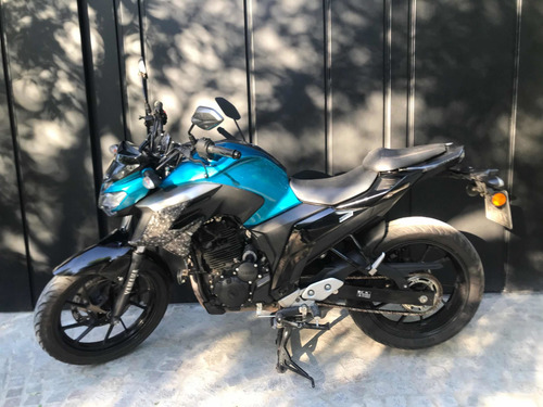 Yamaha Fz 25 Puntomoto