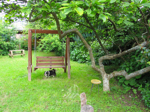 Casa En Venta De 5 Dorm. En Frutillar