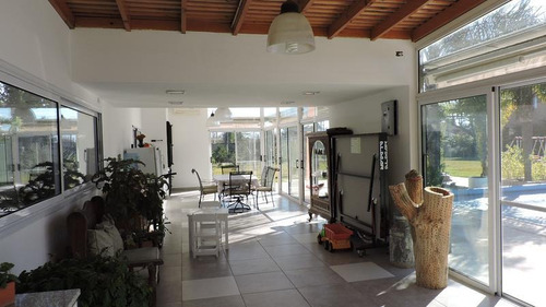 Imagen 5 de 17 de Casa En Venta De Cuatro Ambientes Sobre Dos Lotes En Altos De Hudson Ii