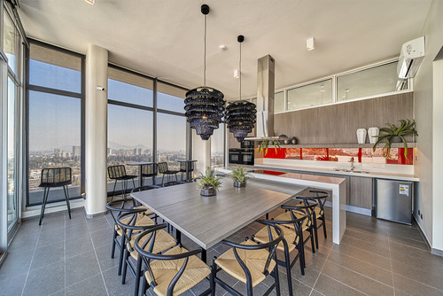 Edificio Av. Recoleta (1 Est. 1 Bod.) Vista Nororiente Piso