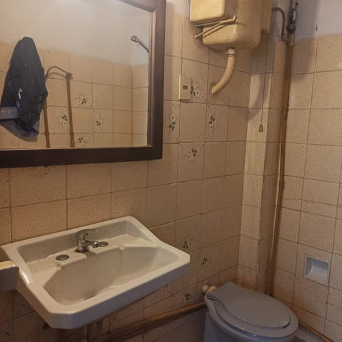 Imagen 6 de 13 de Hermosa Y Soleada Casa Con Excelente Locomoción