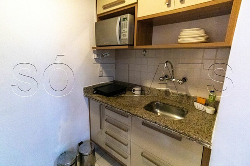 Imagem 4 de 15 de Flat Em Moema Reformado E Finamente Decorado - Sf36463