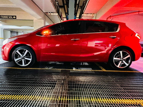 Kia Forte 2.0 Hb Sx At