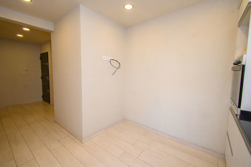 Imagen 23 de 30 de Venta Local Comercial Céntrico Y Casa A Estrenar!