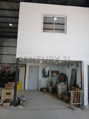 Century21lopez Alquila Galpon Con Oficina Zona Industrial En Coquimbito Maipu