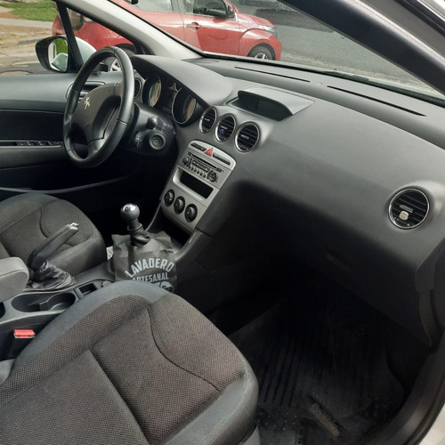 Peugeot 408 2.0 Allure 143 Cv Año 2014.