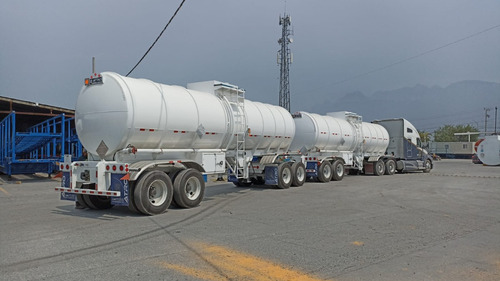 Tracto Camion Autotanque Para Combustible Pipa Atro