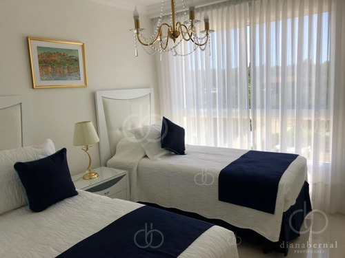 Imagen 15 de 19 de Apartamento En Pinares, 3 Dormitorios *