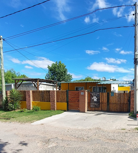 2 Casas Vendo O Permuto Por Chacra