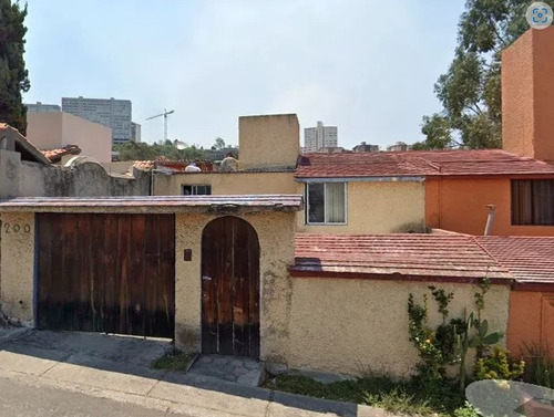 Casa En Venta En Naucalpan, Col. Lomas Verdes, Tum