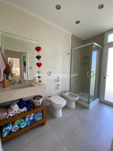 Imagen 8 de 25 de Casa En Venta En La Plata Haras Del Sur Ii 5 Ambientes