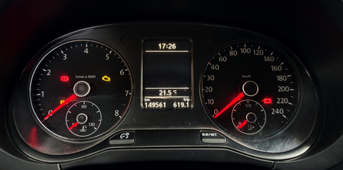 Volkswagen Suran 1.6 Trendline 11b