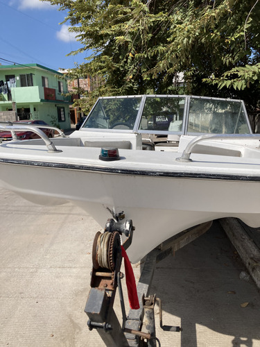 Lancha Vip Motor Jhonsonn 70 Hp Remolque Y Casco Con Detall