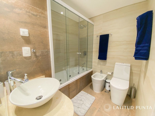 Imagen 18 de 30 de Pent House En Mansa, 3 Dormitorios Y Parrillero - Punta Del Este Mansa