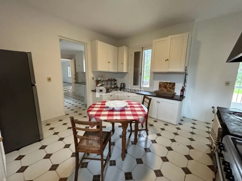 Venta En Punta Ballena, Casco De Estancia Con 5 Dormitorios