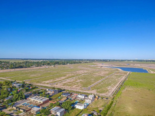 Barrio Cerrado Vida Funes / Pronta Entrega. Terreno De 800 M2.
