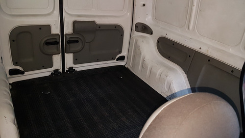 Renault Kangoo 1.6 Furgon Confort 1plc 2013 77000 Km (ra)