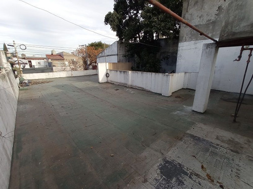 Casa 3 Ambientes Con Local