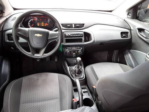 Imagem 3 de 9 de Chevrolet Onix 1.0 Flex Manual