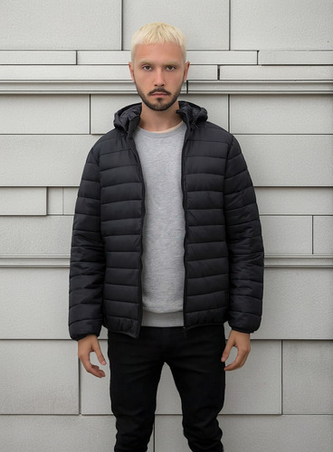 Campera Uniqlo De Hombre, Con Bolsillos Y Capucha Ajustada