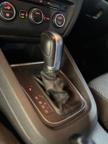 Volkswagen Vento 2.5 Advance Plus 170cv Tiptronic