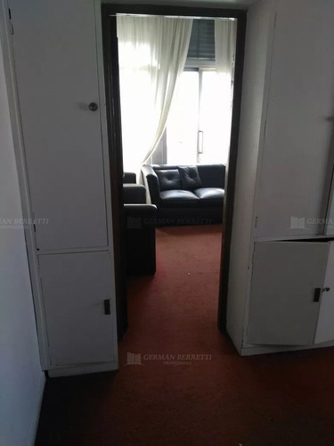 Oficina En Venta Ubicado En Almagro, Capital Federal