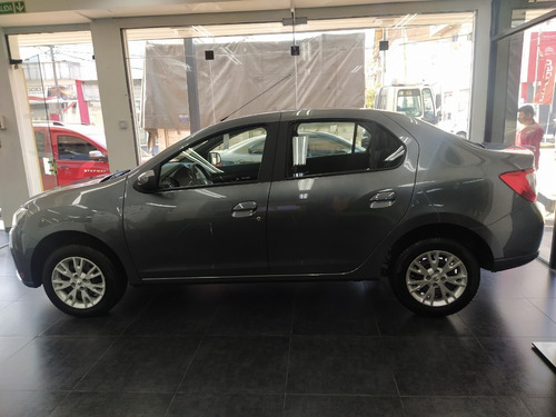 Imagen 14 de 18 de Renault Logan Zen 1.6 16v