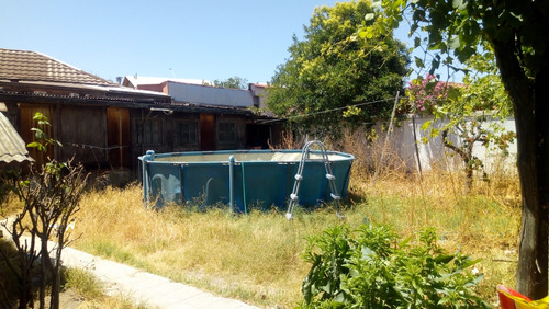 Barrio El Tenis, Casa Un Piso En Barrio Residencial
