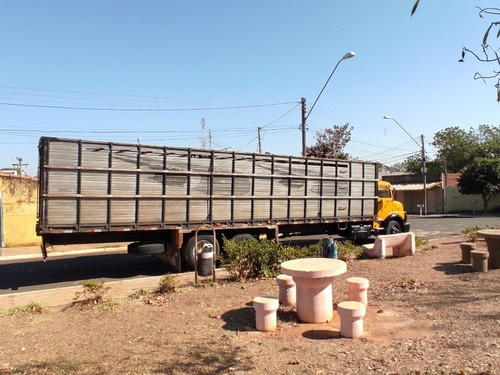 Imagem 5 de 14 de Mercedes-bens 1113
