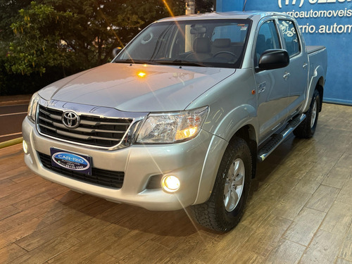 Toyota Hilux 2.7 SR 4X2 CD 16V FLEX 4P AUTOMÁTICO