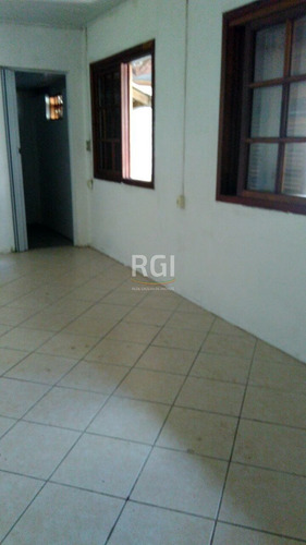 Casa Em Rio Branco Com 3 Dormitórios - Pj4702