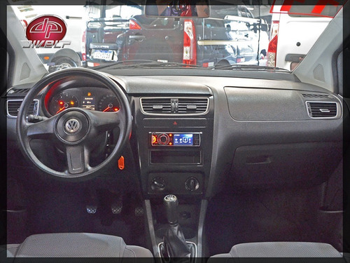 Imagem 5 de 14 de Vw Fox Trend 1.6 4p
