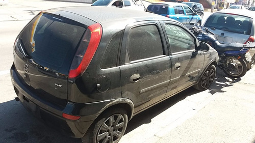 Sucata Gm Corsa Hatch 2004 (somente Peças)