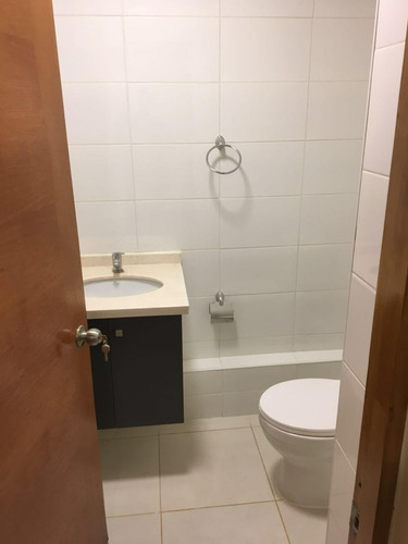 Imagen 6 de 15 de Moderna Oficina En Venta