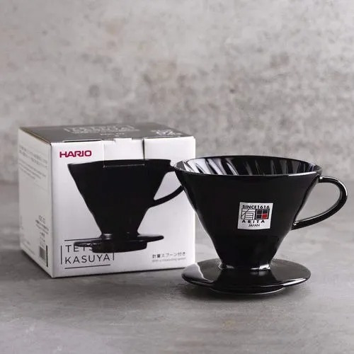 Imagem 4 de 5 de Cafeteira V60 Hario Black Kasuya Cerâmica 02