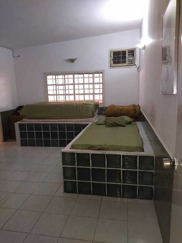 Imagen 14 de 21 de Casa En Venta. Urb. Mario Briceño Iragorri. Maracay