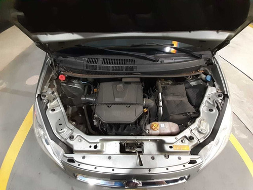 Fiat Idea Essence 1.6 16 V 5 Portas