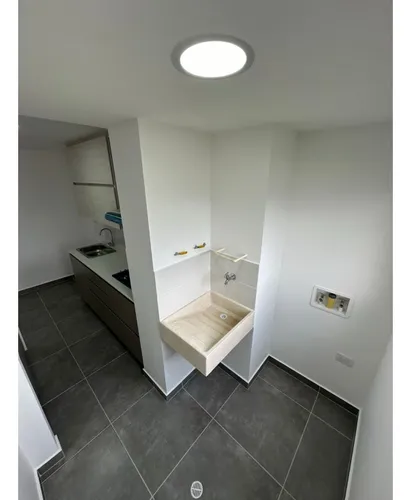 Apartamento Para Estrenar A Pocas Cuadras Del Parque De Sabaneta 69mt
