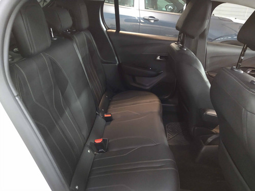 Peugeot 208 1.6 Feline Tiptronic