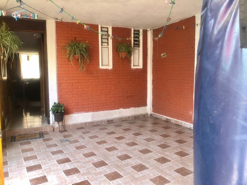 Casa En Venta, Cuautepec, Deportivo Juventino Rosas, Excelente Mantenimiento