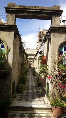Imagen 2 de 12 de Ph Único San Telmo. Edificio Histórico Reciclado A Estrenar. Terraza Propia