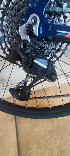 Bicicleta Aro 29 Caloi Explorer 20 18v Freio Hidráulico Azul 19 " (Usado)