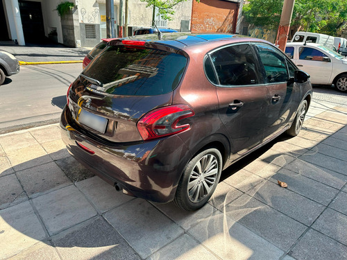 Peugeot 208 1.6 In Concert
